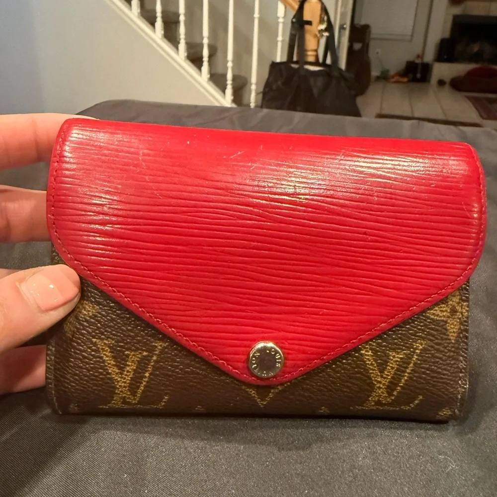 Louis Vuitton Marie Lou Wallet